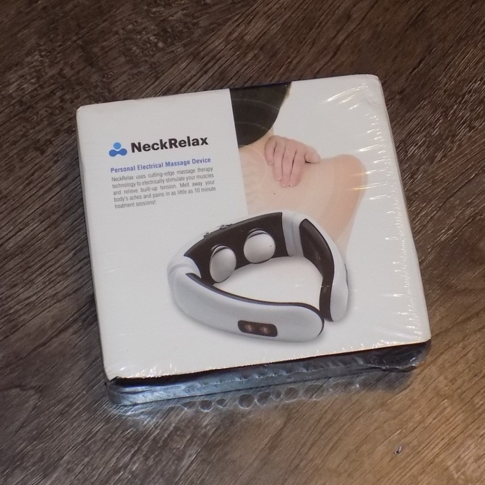 NeckRelax Personal Electrical Massage Device EPM‎ Pulse Neck Massager White NEW